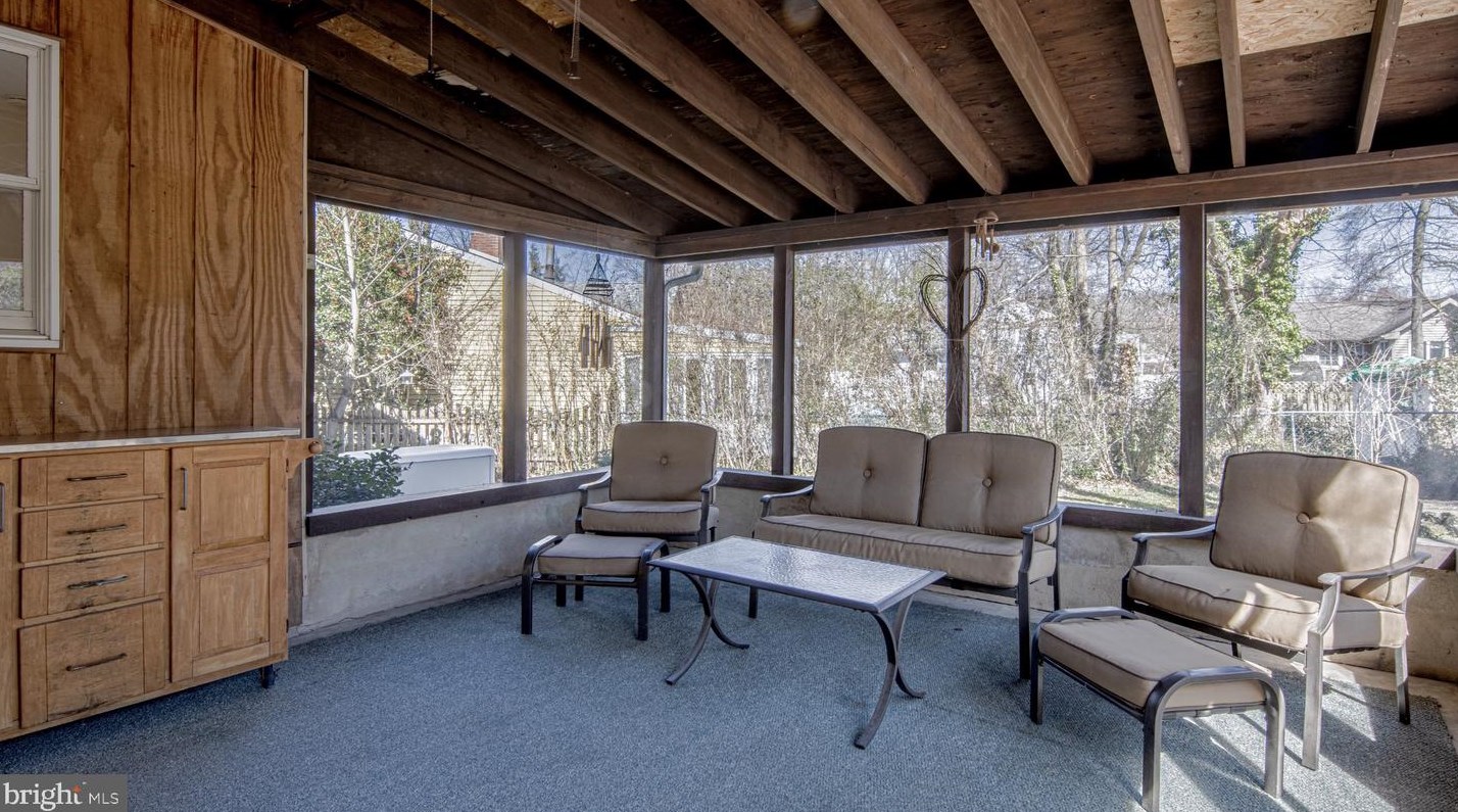 424 2 St, West Deptford NJ 08086-3095 exterior