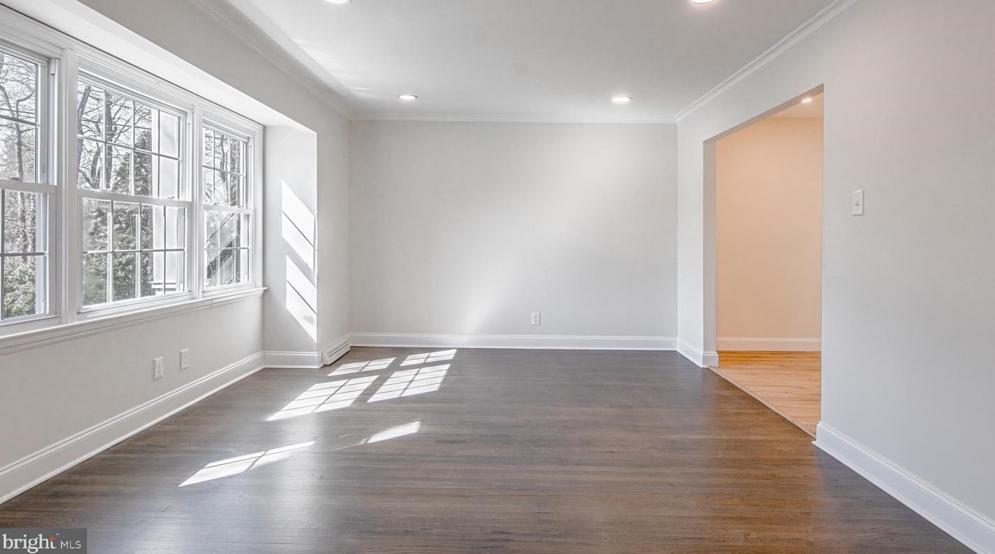 424 2 St, West Deptford NJ 08086-3095 exterior