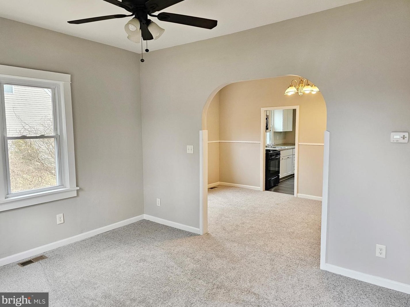 916 Woodlawn Ave, West Deptford NJ  08051-1534 exterior