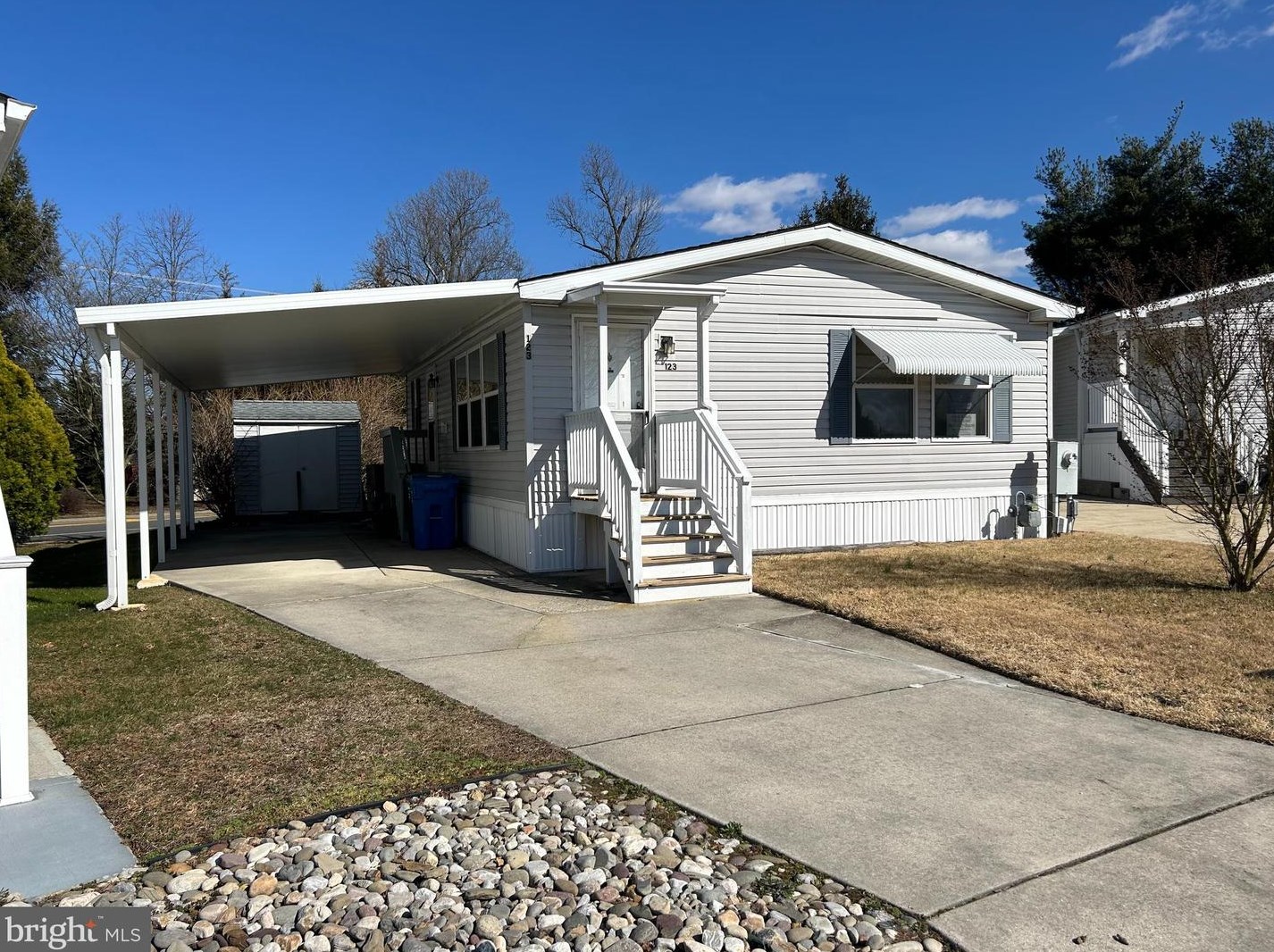 123 Mockingbird Ln, West Deptford, NJ 08051
