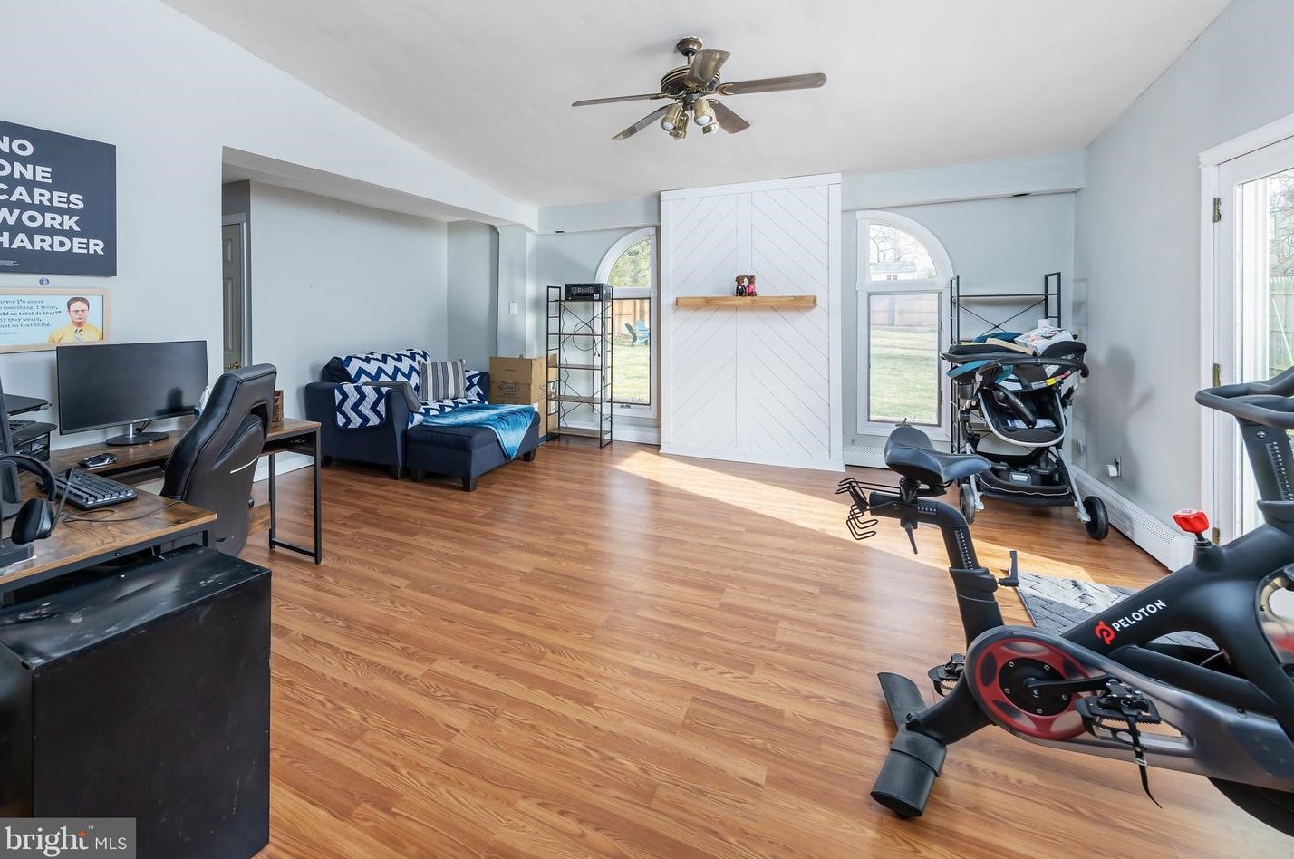 710 Carter Ave, West Deptford NJ  08096-1468 exterior