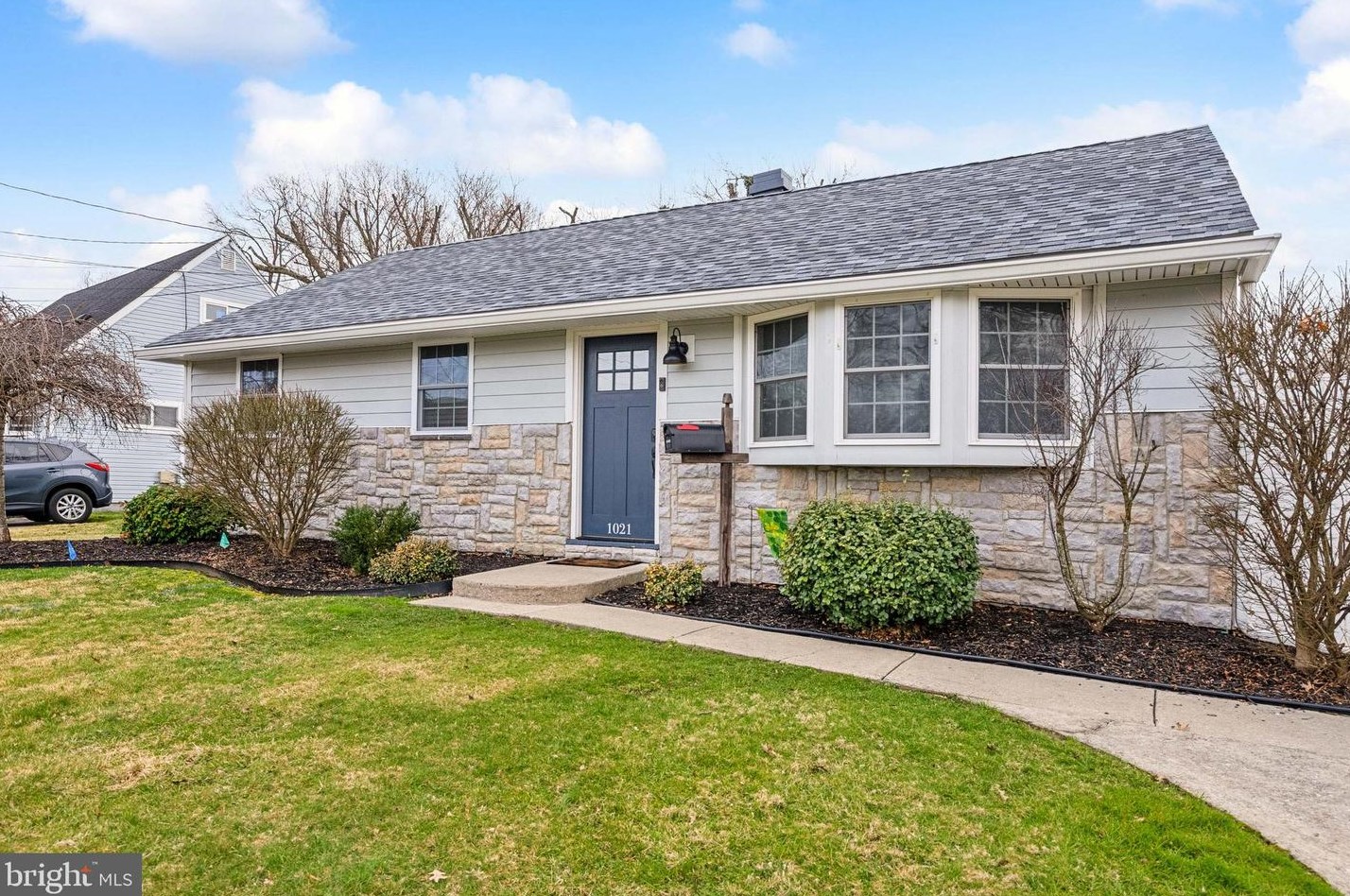 1021 Cumberland Ave, West Deptford, NJ 08096-3025