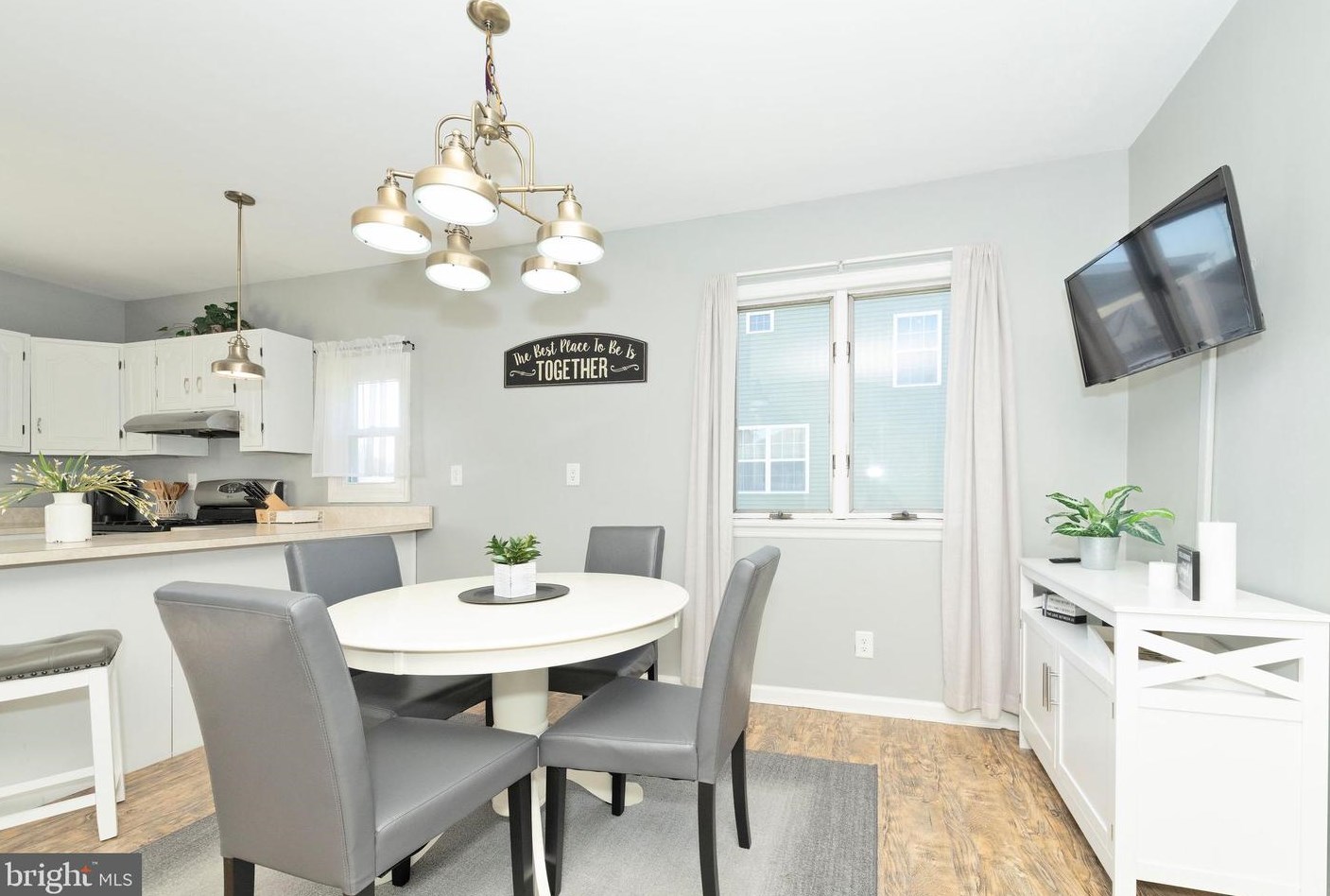 1326 Tatum St, West Deptford NJ  08096-1214 exterior