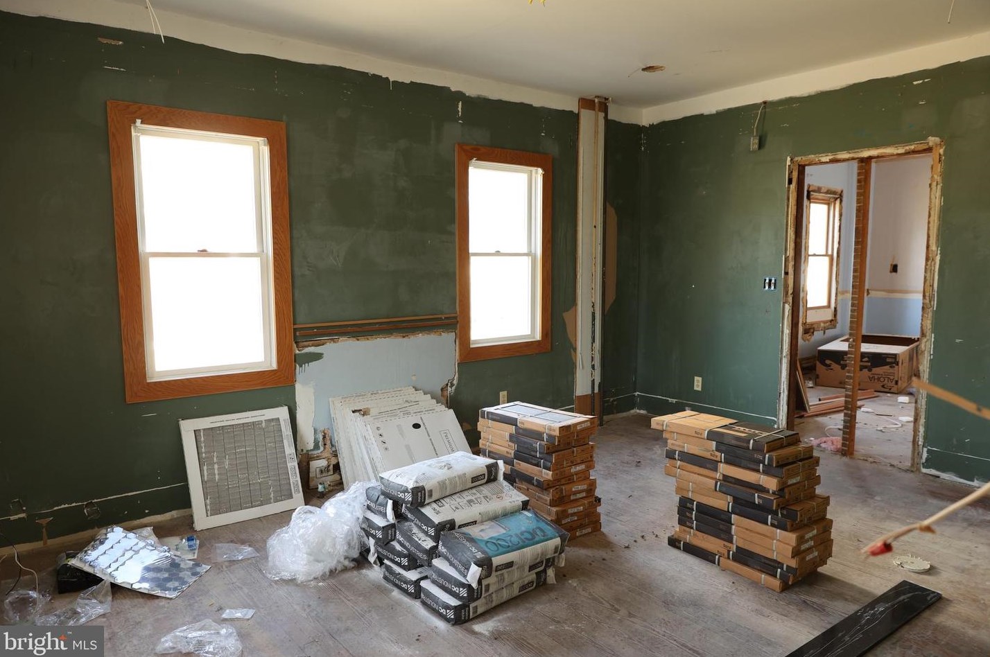 627 Beacon Ave, West Deptford NJ 08066-1155 exterior