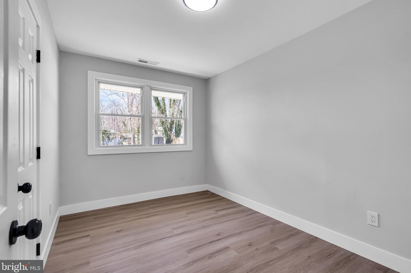 117 Hannold Blvd, West Deptford NJ  08096-1827 exterior