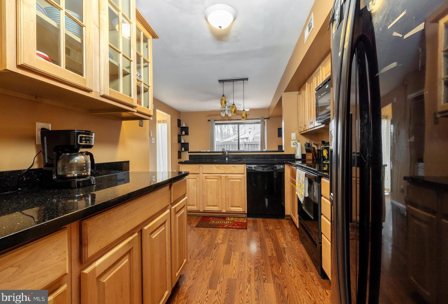 41 Arrowwood Ct, West Deptford NJ  08096-2950 exterior
