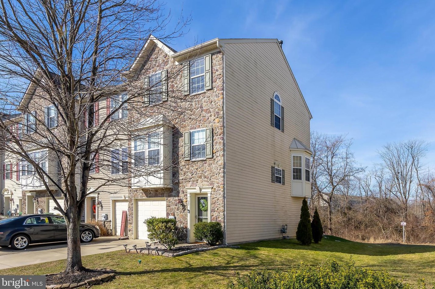 23 Cypress St, Auburn, NJ 08085