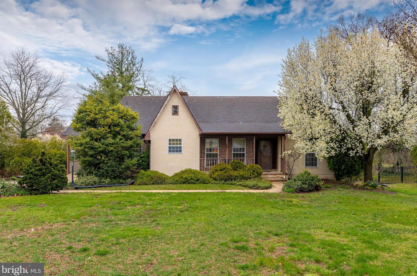 534 Crafton Ave, Pitman, NJ 08071