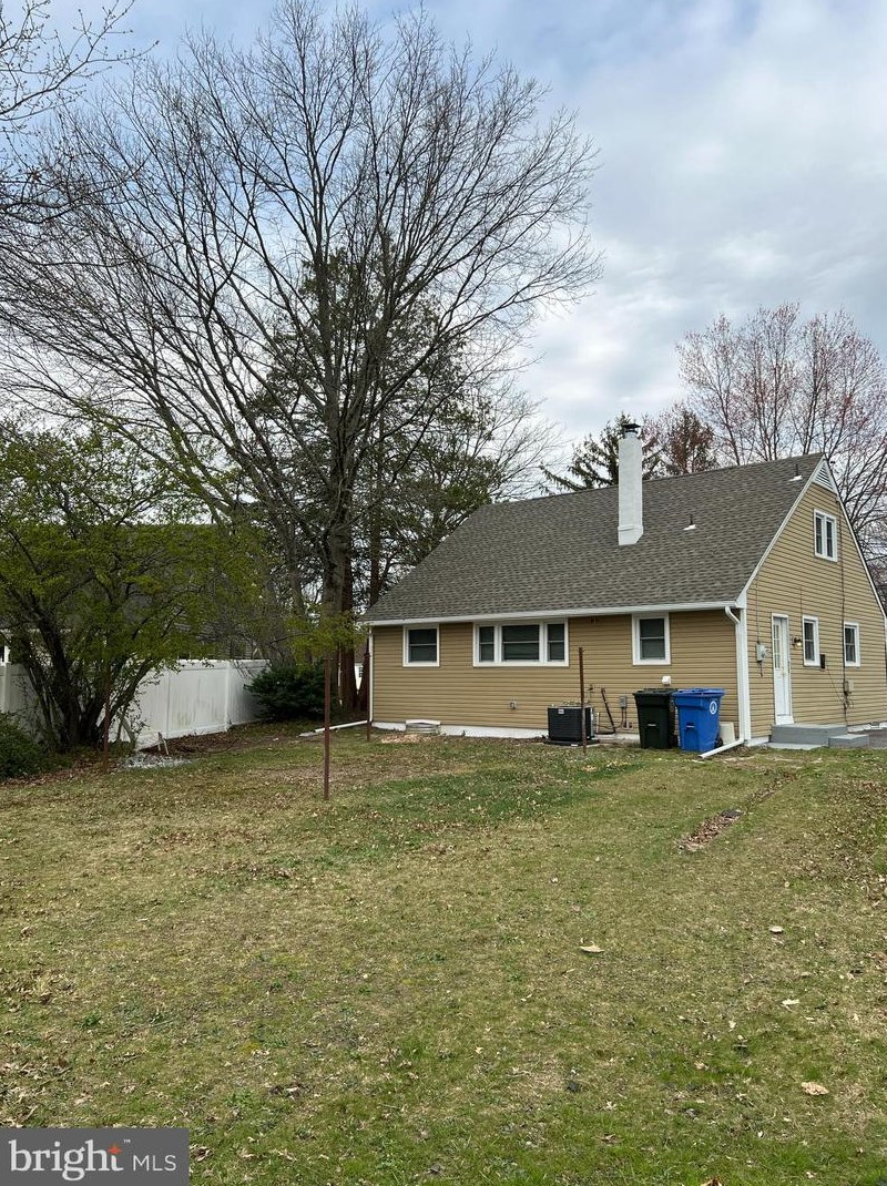 185 Hessian Ave, West Deptford, NJ 08063-1550