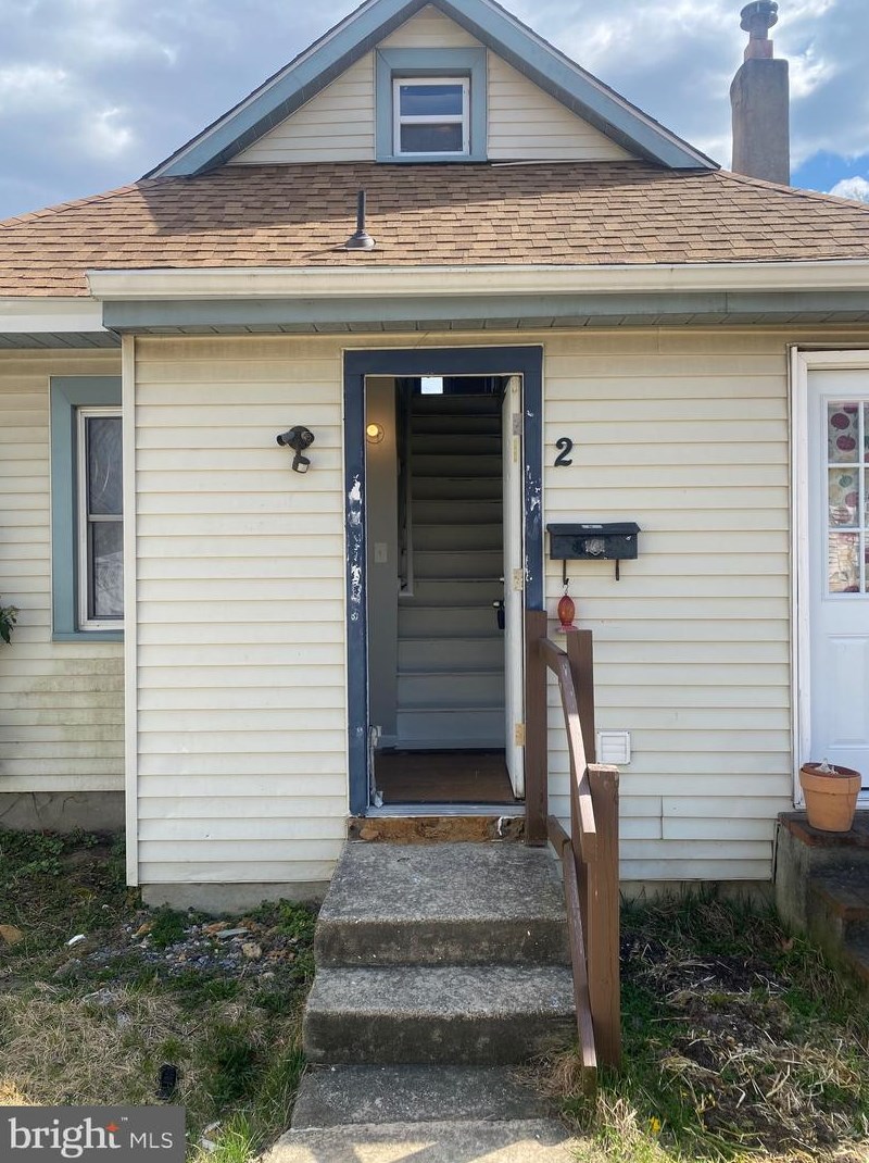 207 Grove Ave, West Deptford, NJ 08063-1523