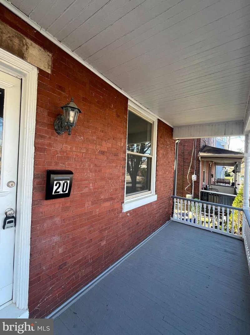 20 Laurel St, West Deptford NJ  08096-2534 exterior