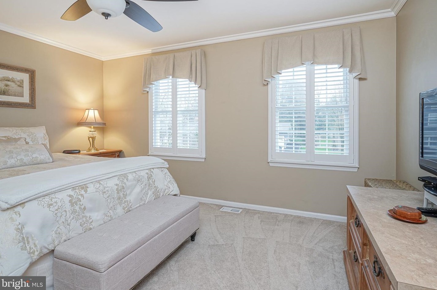 7 Tallowood Dr, Aura NJ  08028-9634 exterior