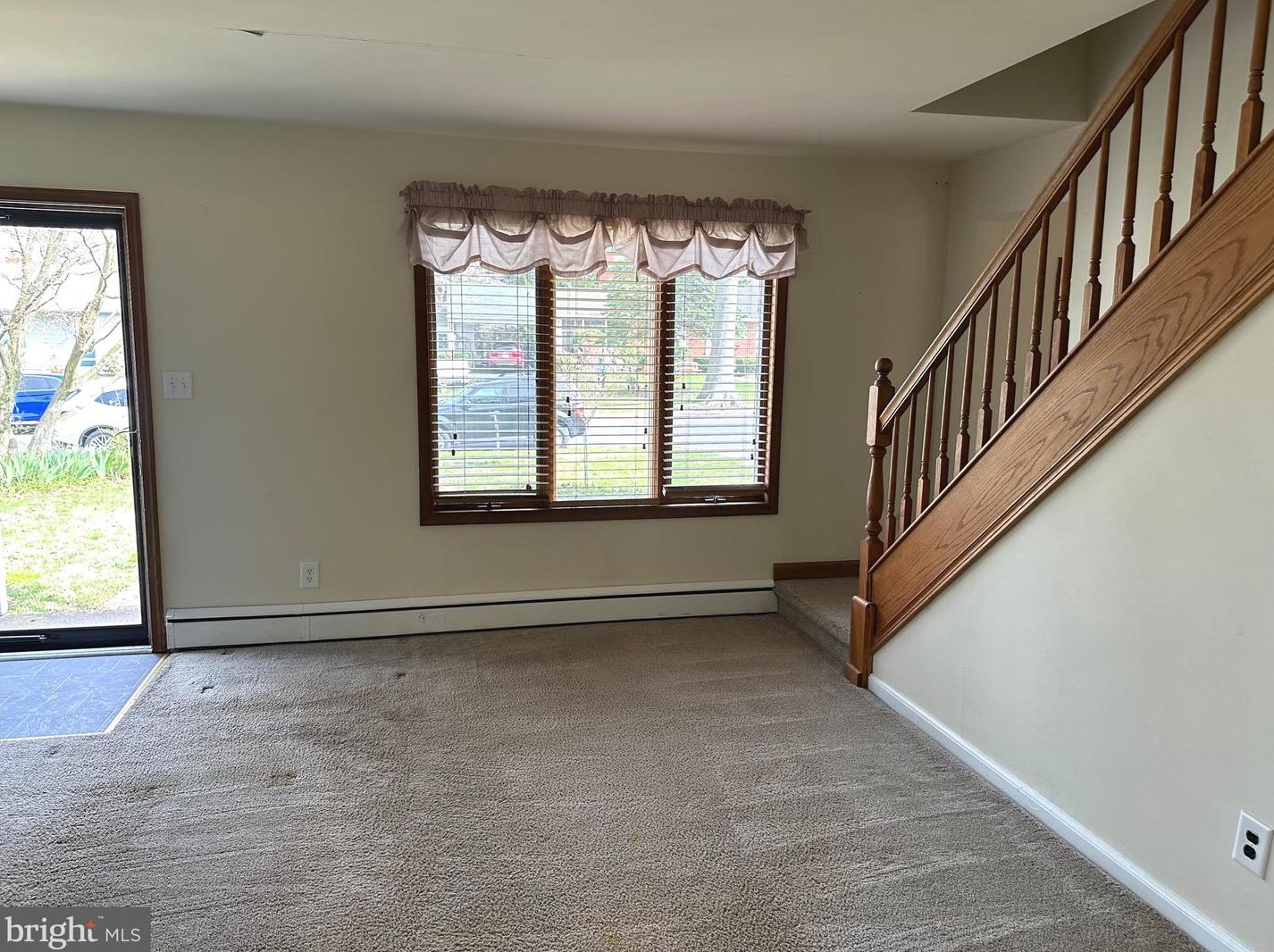 67 Drexel St, West Deptford, NJ 08096-1578