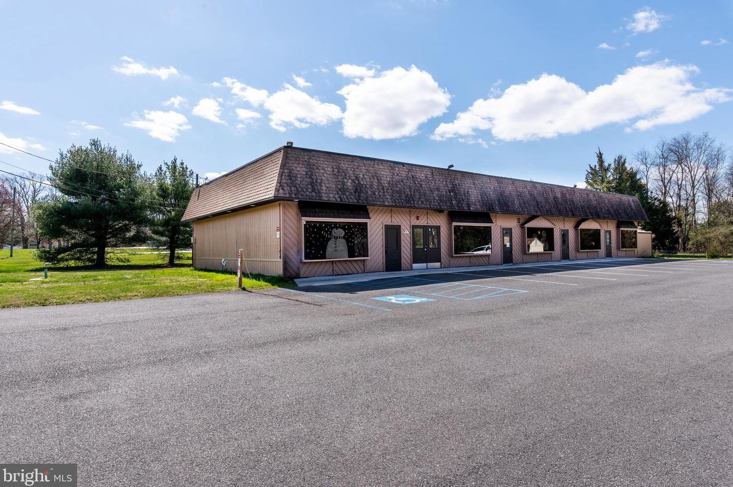 1691 Tuckahoe Rd #strip, Newfield, NJ 08344