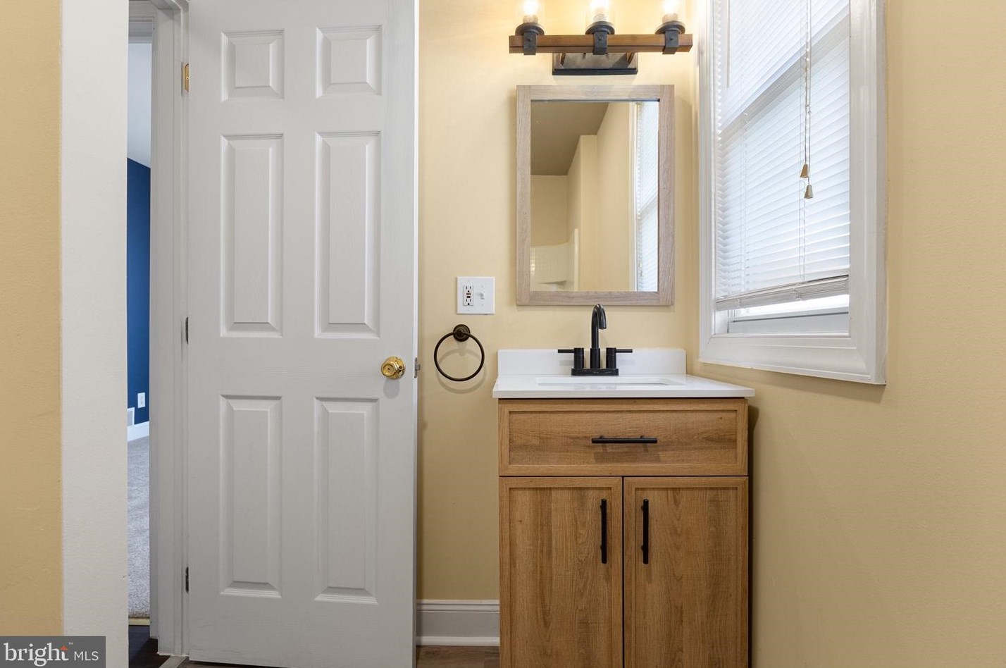 339 Broad St, Clayton NJ  08312-1104 exterior