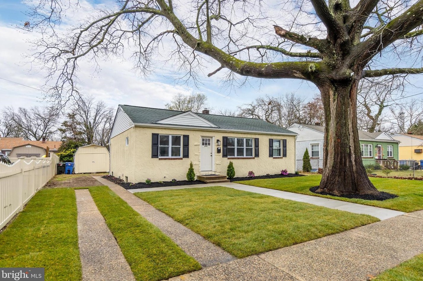 806 Crozier Ave, West Deptford, NJ 08063-1604