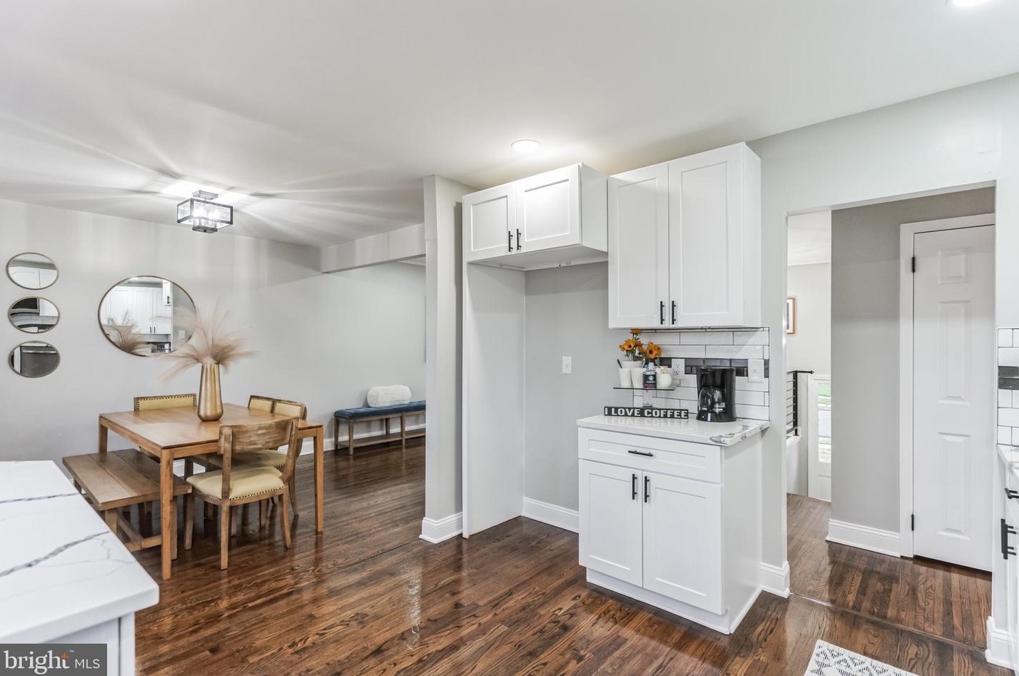 105 Alfred Ave, Aura NJ 08028-2001 exterior