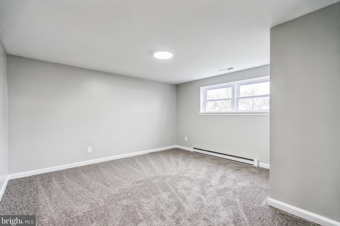 105 Alfred Ave, Aura NJ 08028-2001 exterior