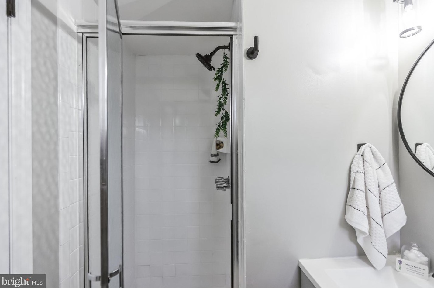 105 Alfred Ave, Aura NJ 08028-2001 exterior