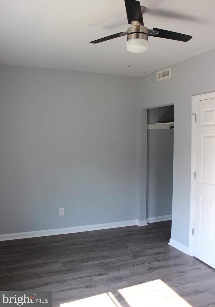 311 Ellis St, Aura, NJ 08028-2509