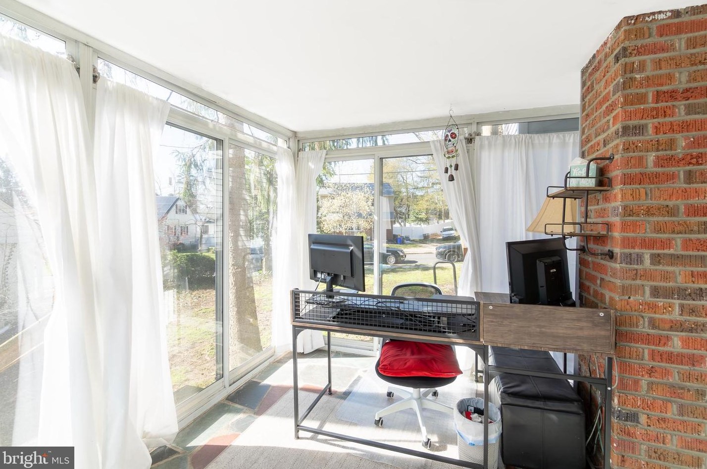 210 Meadow Ln, West Deptford NJ  08096-1839 exterior