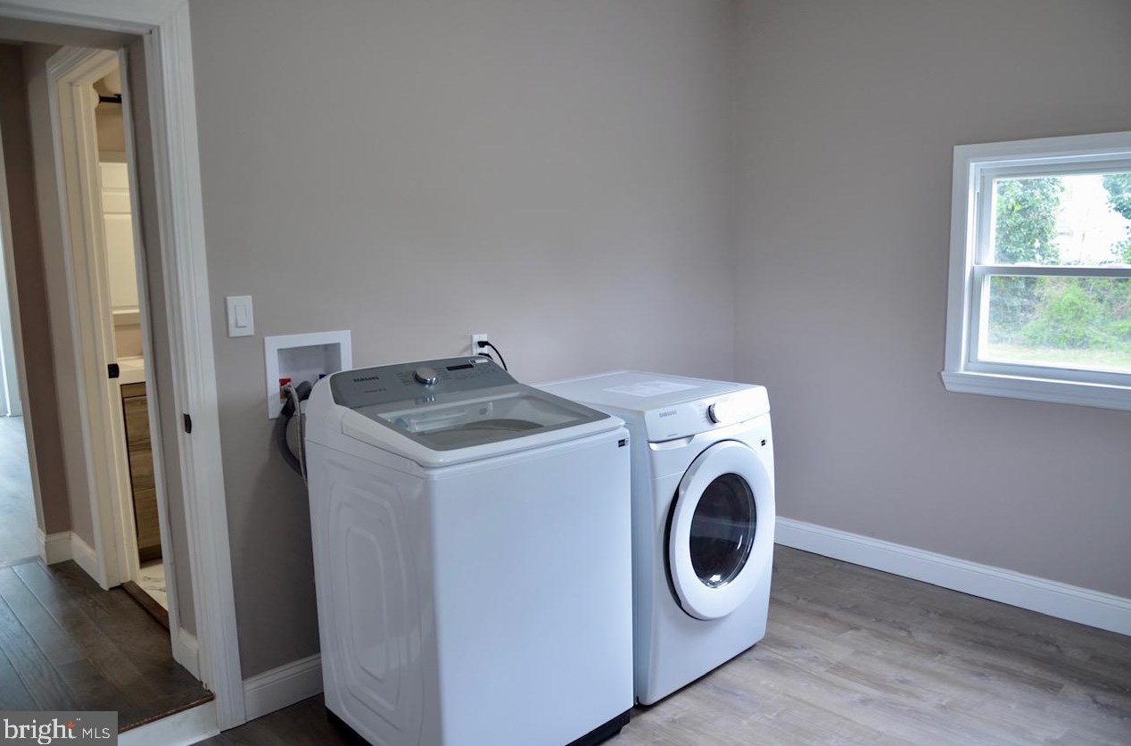 206 Delsea Dr, Clayton NJ  08312-2204 exterior