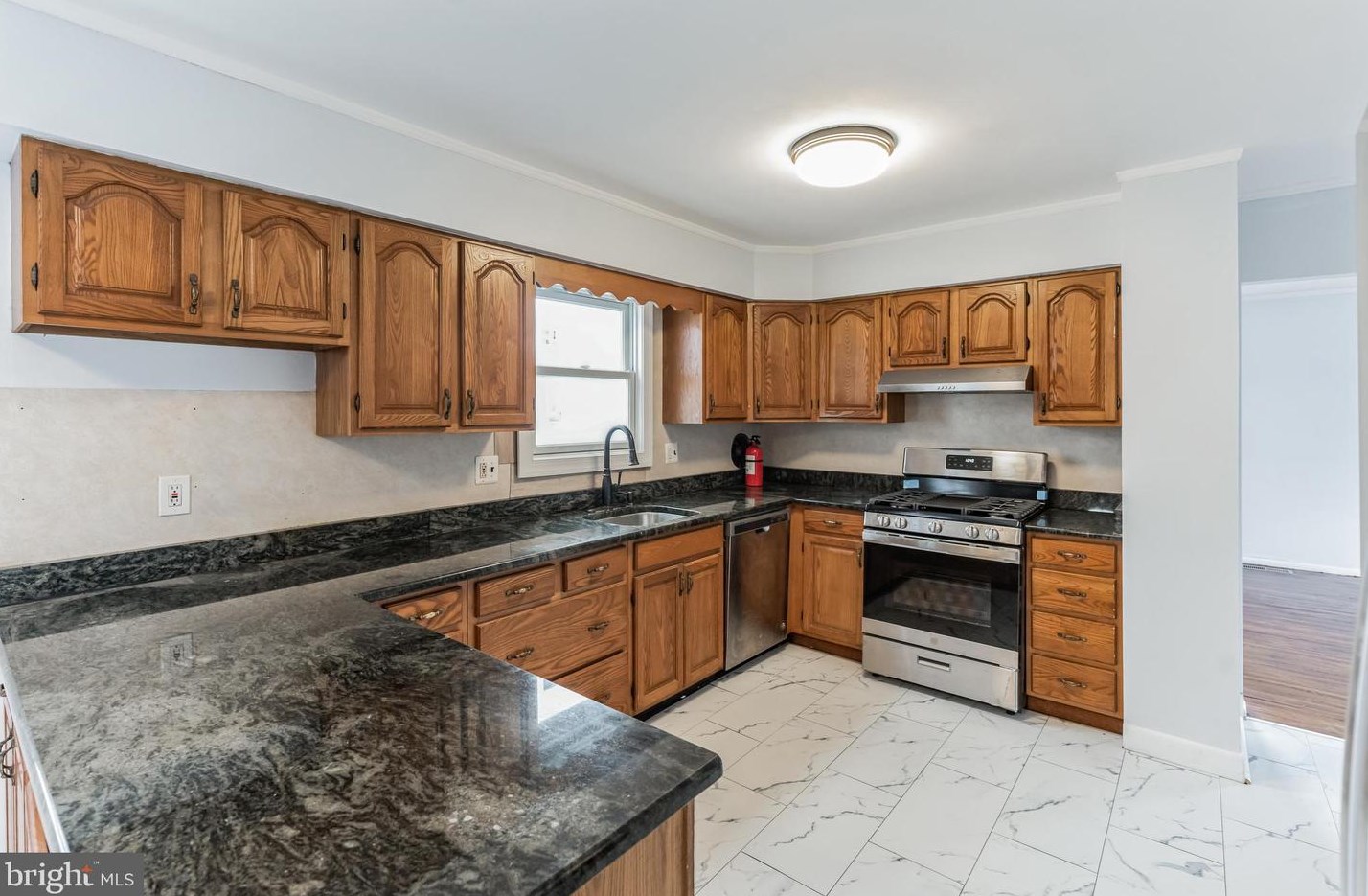 341 Overbrook Ave, Aura, NJ 08028-2029