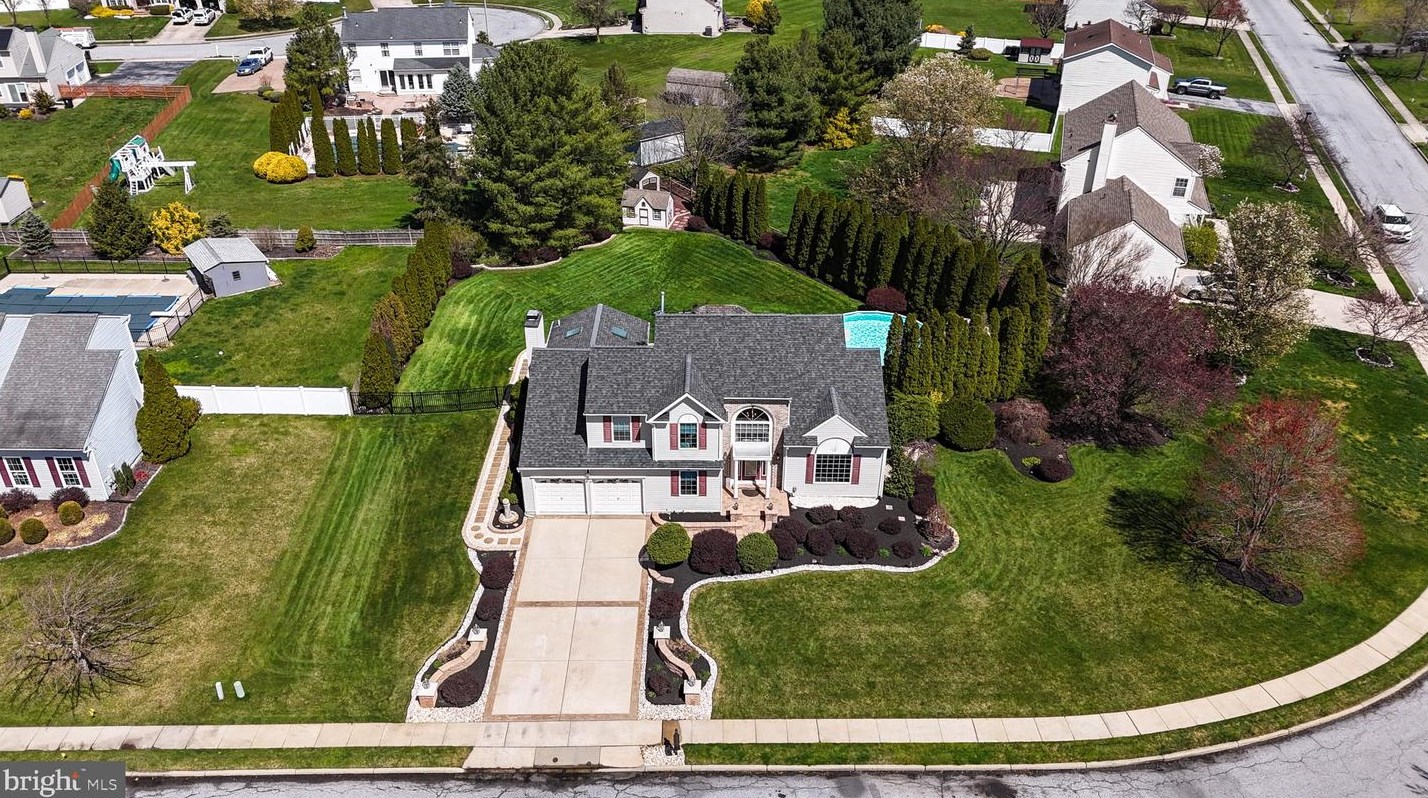 18 Woodduck Dr, Harrison Township, NJ 08062-3201