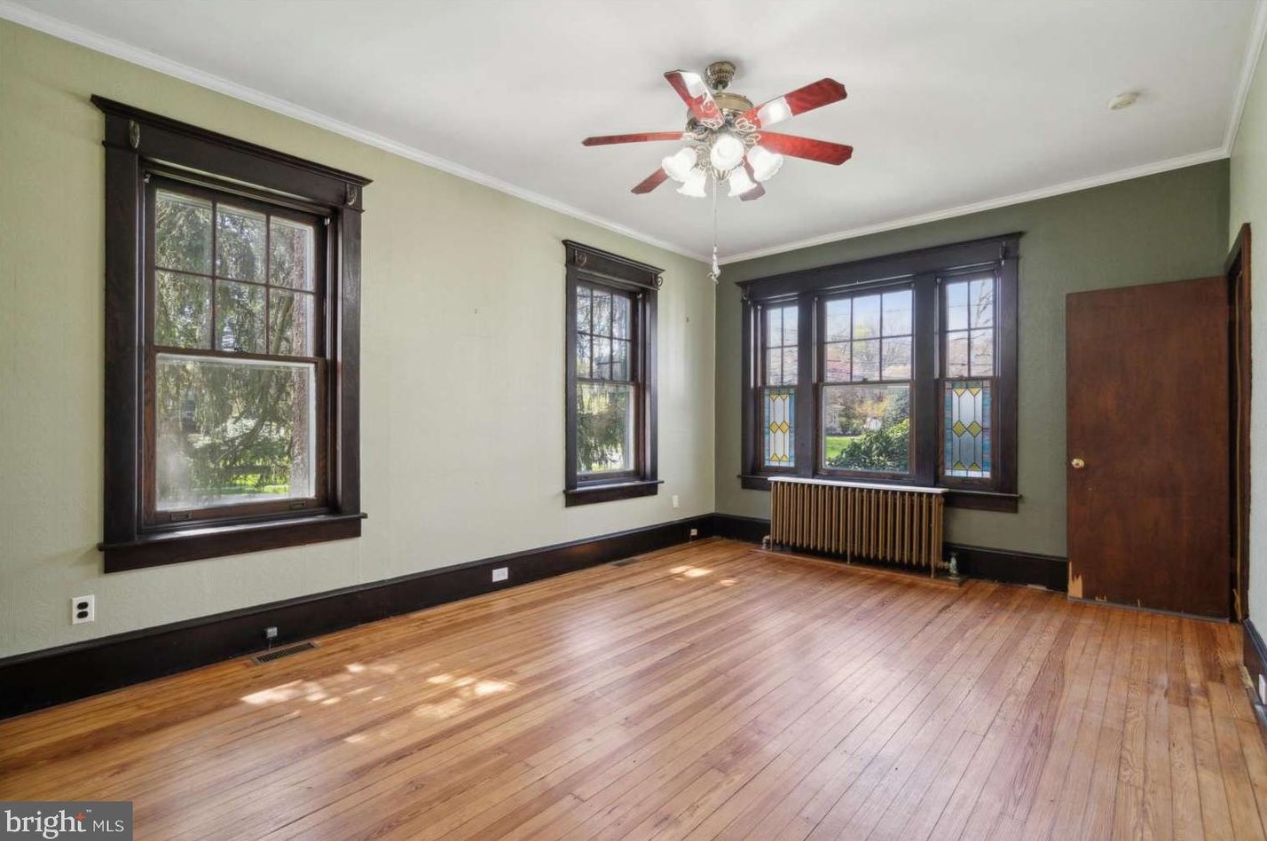 792 Glassboro Rd, West Deptford NJ 08097-1641 exterior