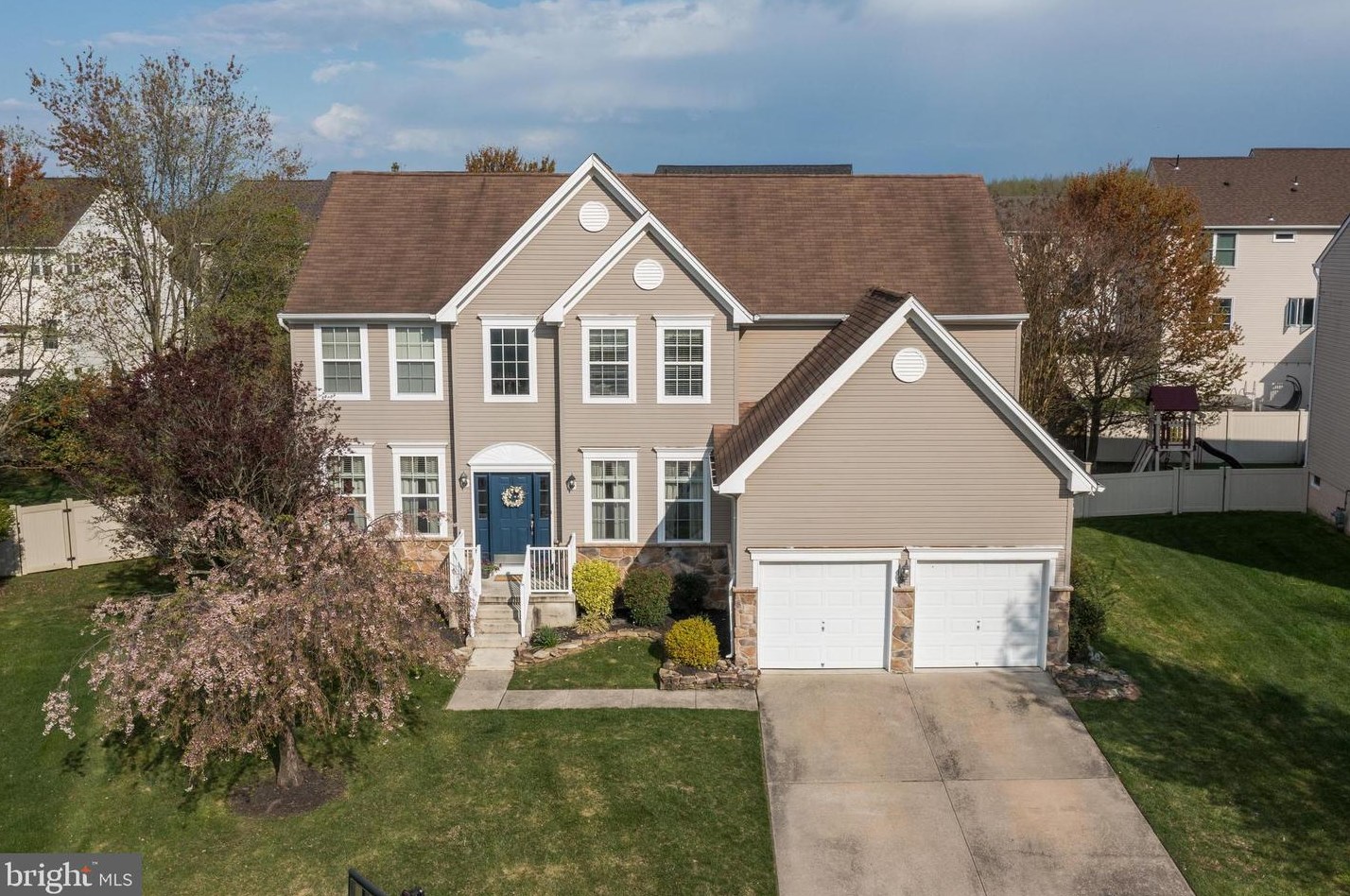 14 Hill Farm Way, Auburn, NJ 08085-1376
