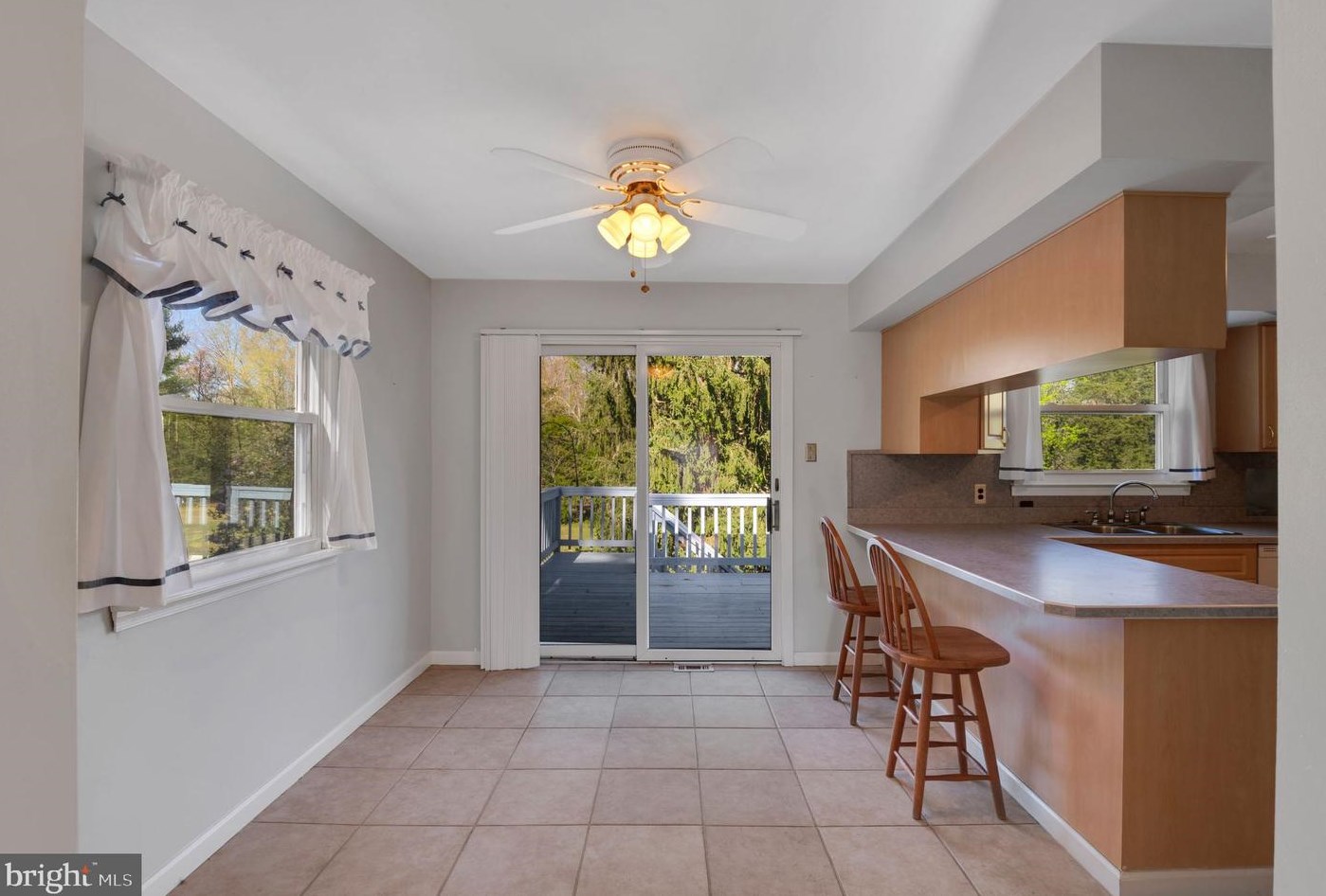 310 Rosemont Ave, Newfield NJ 08344-9565 exterior