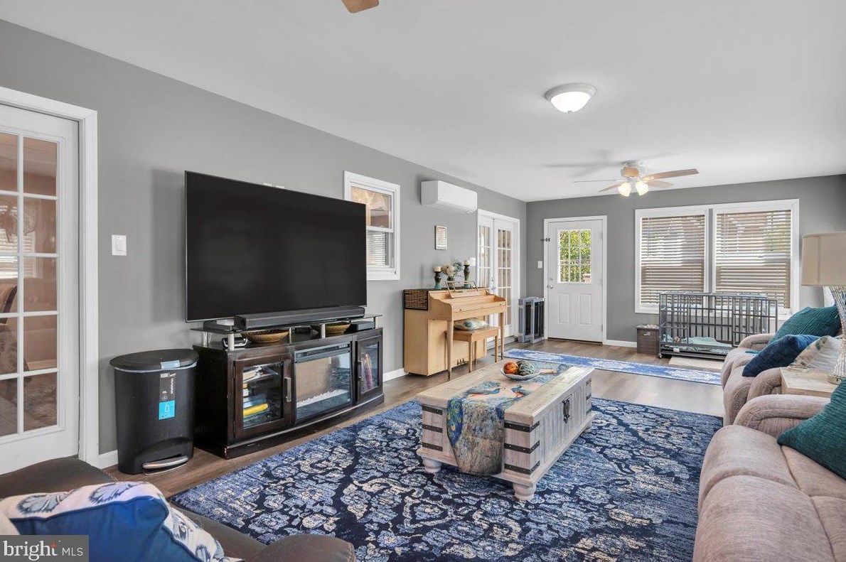 841 Boundary Rd, West Deptford NJ 08096-3614 exterior