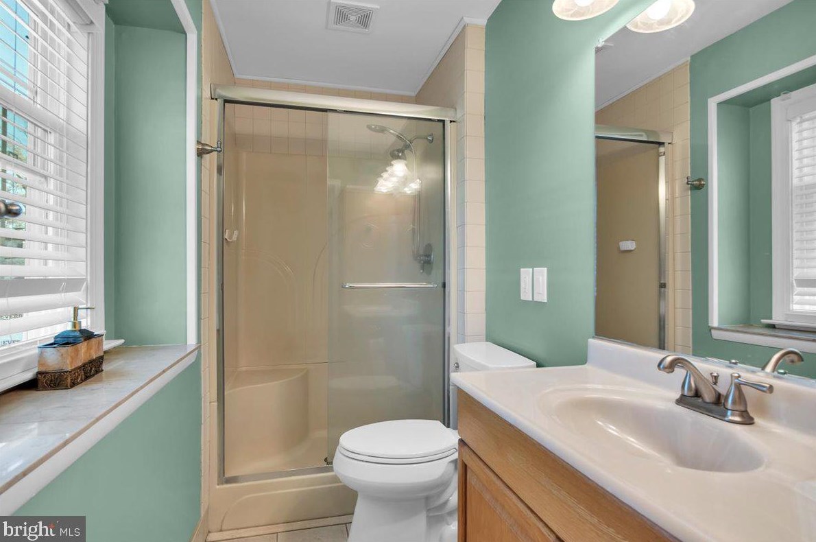 841 Boundary Rd, West Deptford NJ 08096-3614 exterior