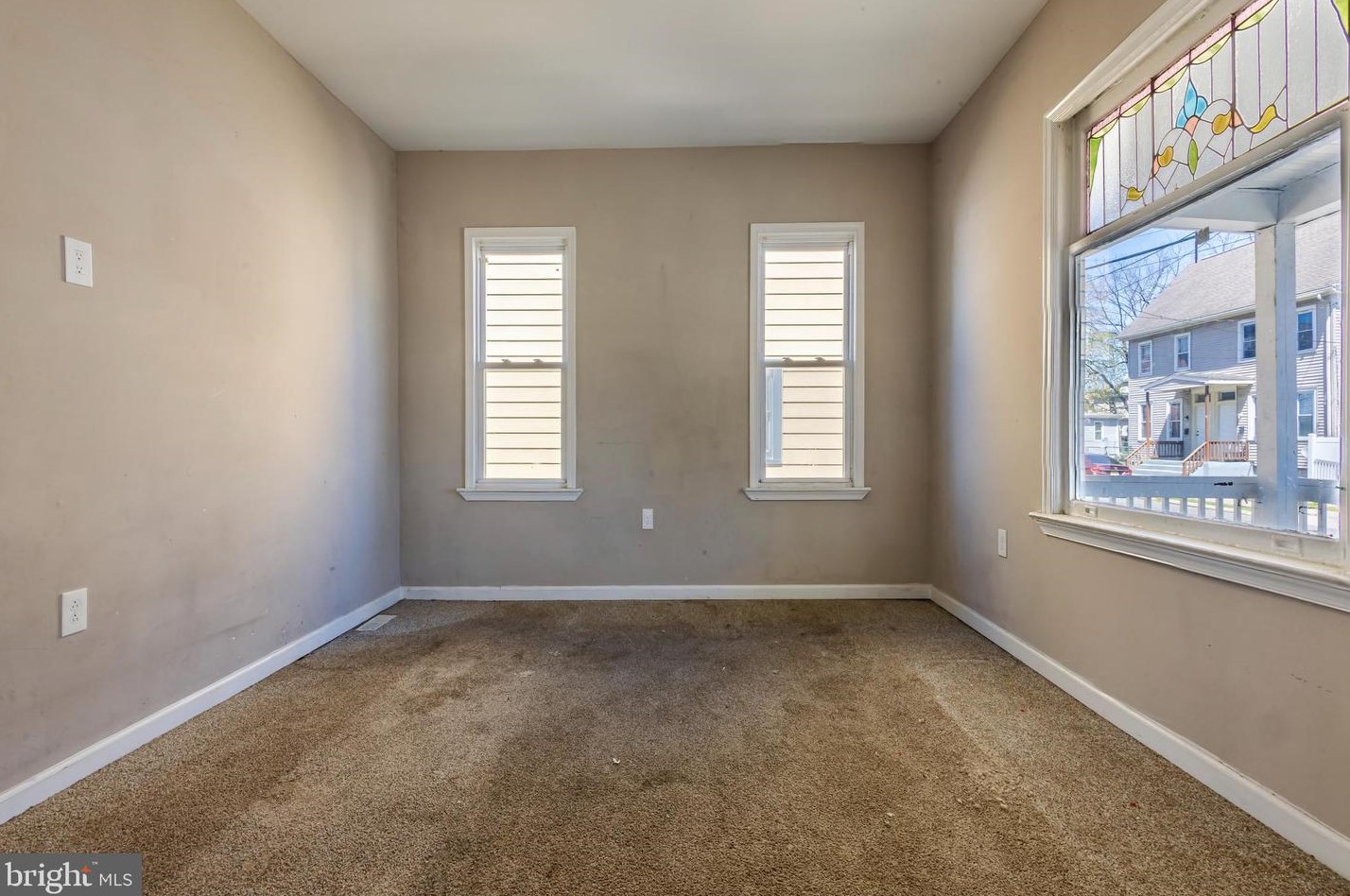 77 Barber Ave, West Deptford NJ 08096-2442 exterior