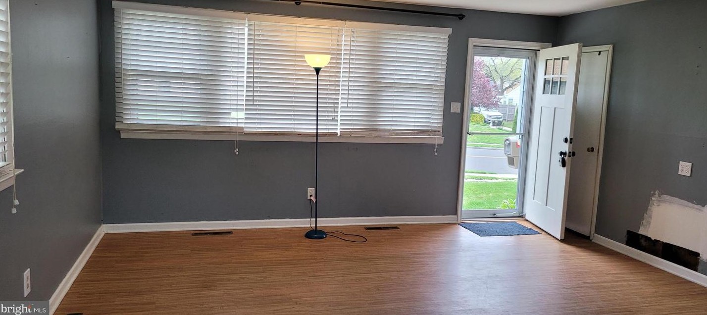 447 University Blvd, Wenonah, NJ 08090