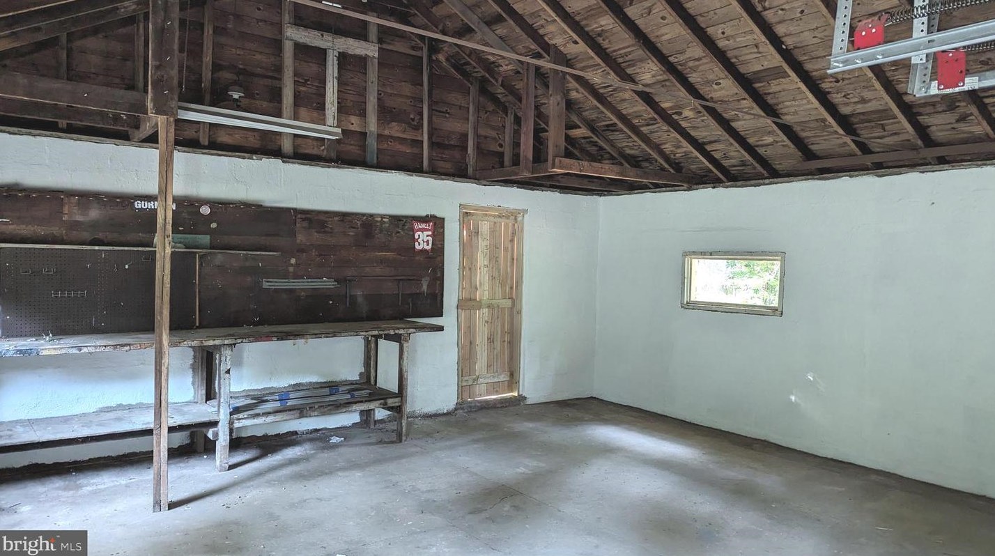 320 Cedarbridge Rd, Aura NJ  08343-9044 exterior