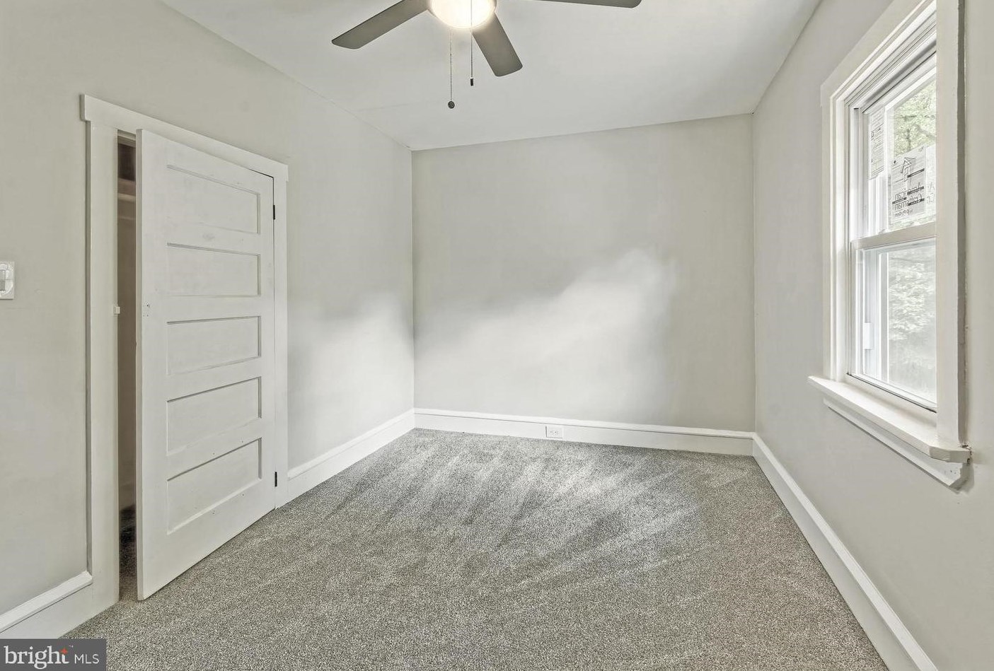 320 Cedarbridge Rd, Aura NJ  08343-9044 exterior