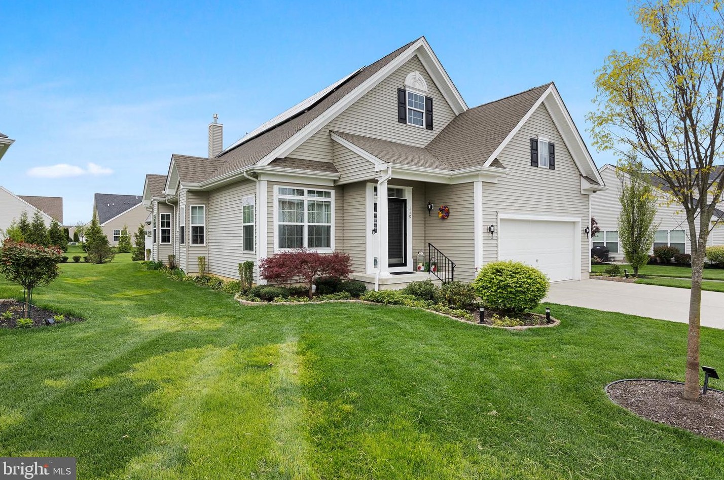 110 Quaker Ln, Aura, NJ 08028