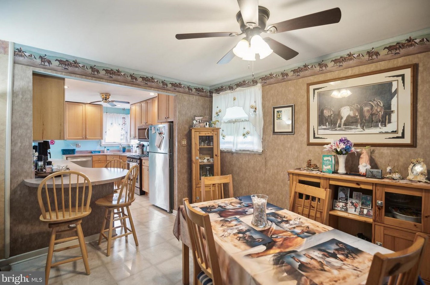 1200 Cedar Ave, Aura NJ 08028-1210 exterior