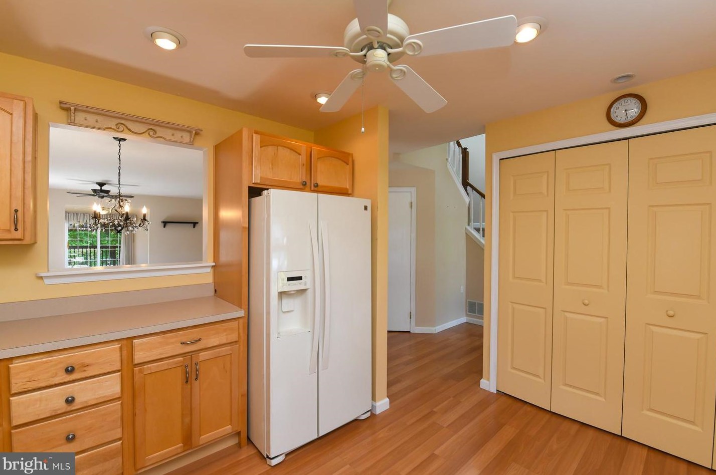 112 Lakebridge Dr, West Deptford NJ 08096-6718 exterior