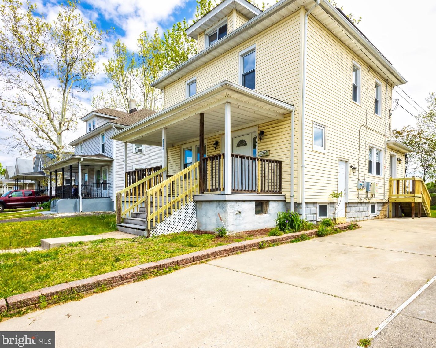 547 Billings Ave, West Deptford, NJ 08066-1161