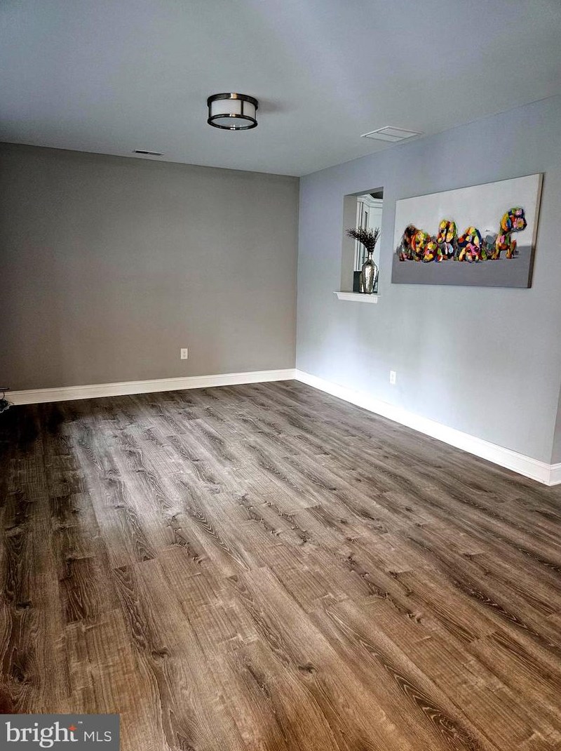 401 W Red Bank Ave, West Deptford, NJ 08096
