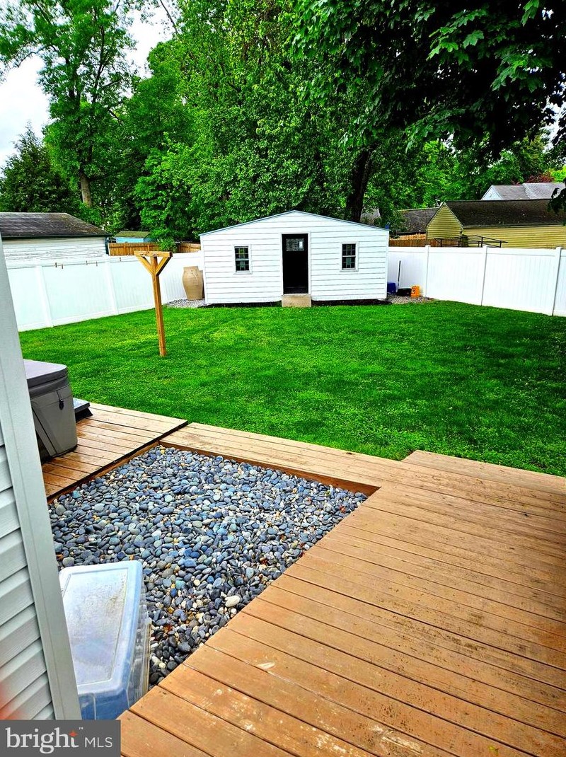 401 Red Bank Ave, West Deptford NJ  08063-1435 exterior