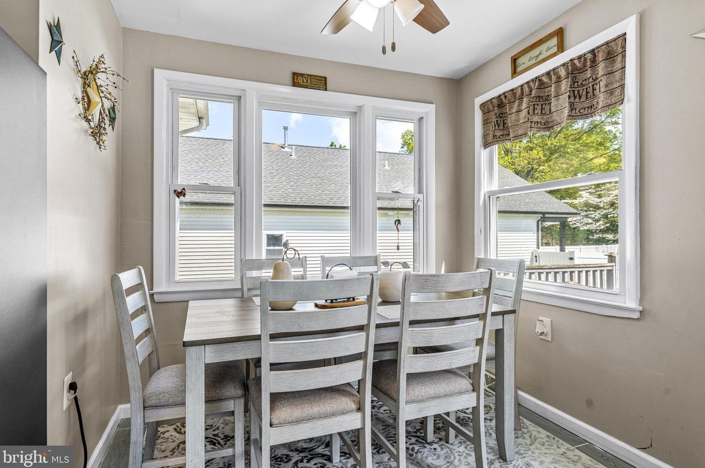 612 Salem Ave, West Deptford NJ 08086-2053 exterior