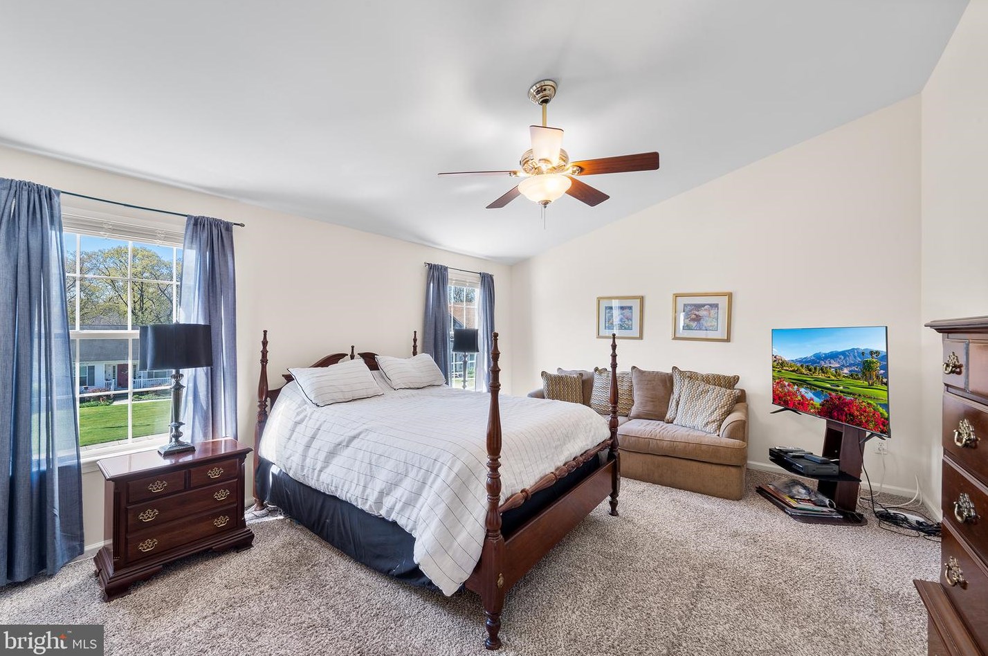 139 Adams Ave, West Deptford NJ 08051-1134 exterior