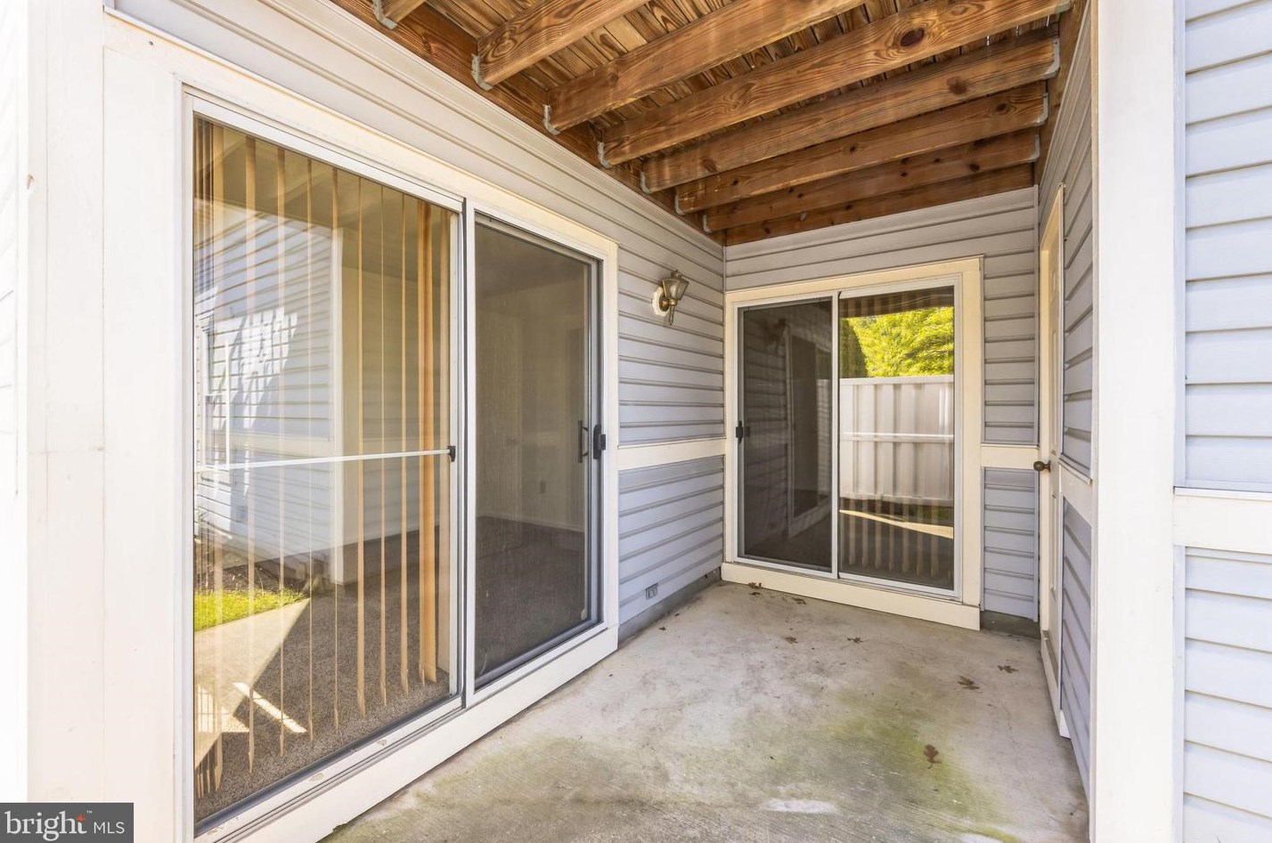 107 Steeplechase Ct, West Deptford NJ  08096-6815 exterior