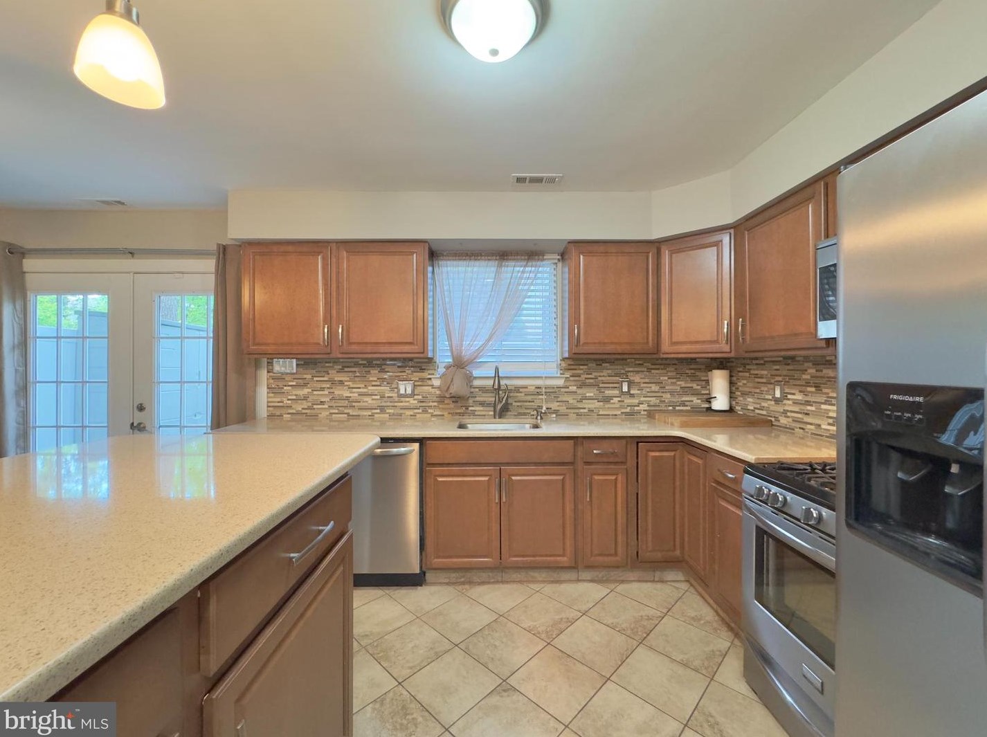 205 Balin Ct, West Deptford NJ 08051-2209 exterior