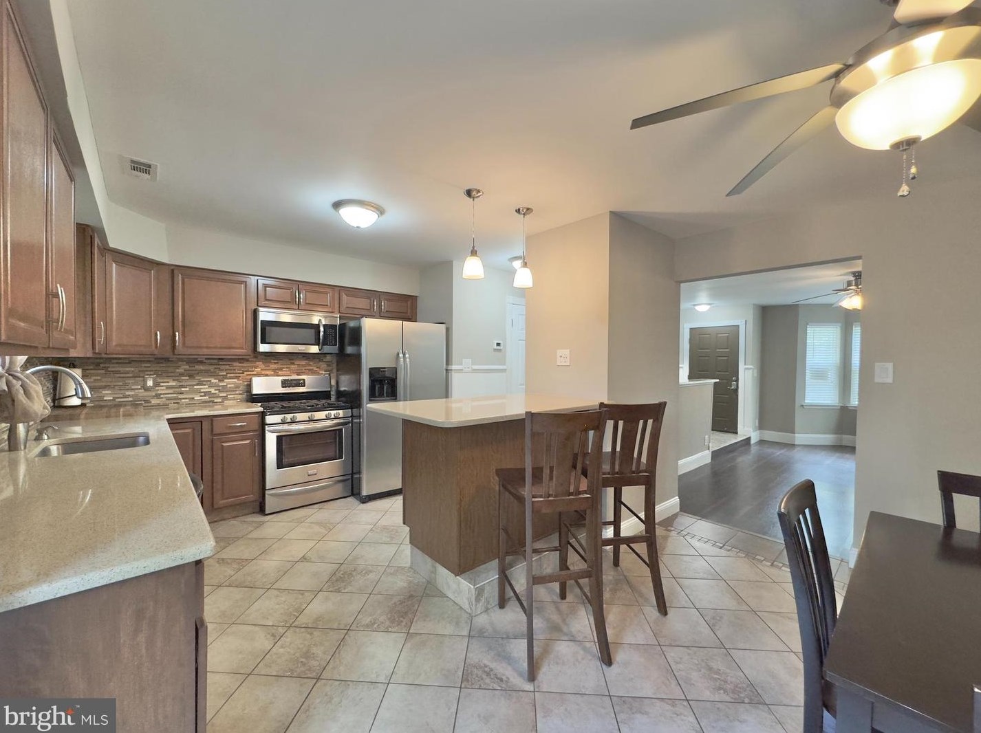 205 Balin Ct, West Deptford NJ 08051-2209 exterior