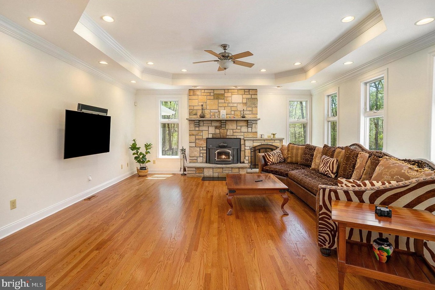 1852 Willow Grv Rd, Aura NJ 08343-2515 exterior