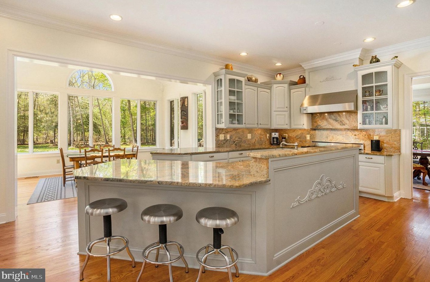 1852 Willow Grv Rd, Aura NJ 08343-2515 exterior